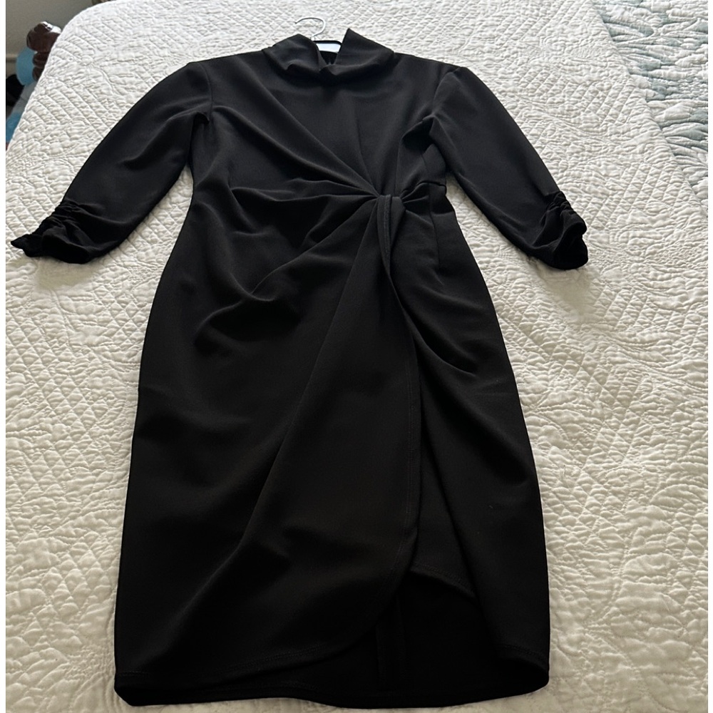 Chic Long Sleeve Black Dress